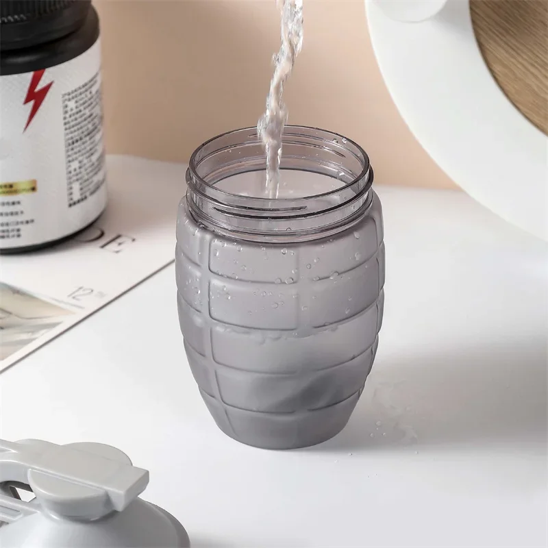 2025 New 600ml Fitness Sports  - Fitness Nutrition Milk Shake avaliação e preço
